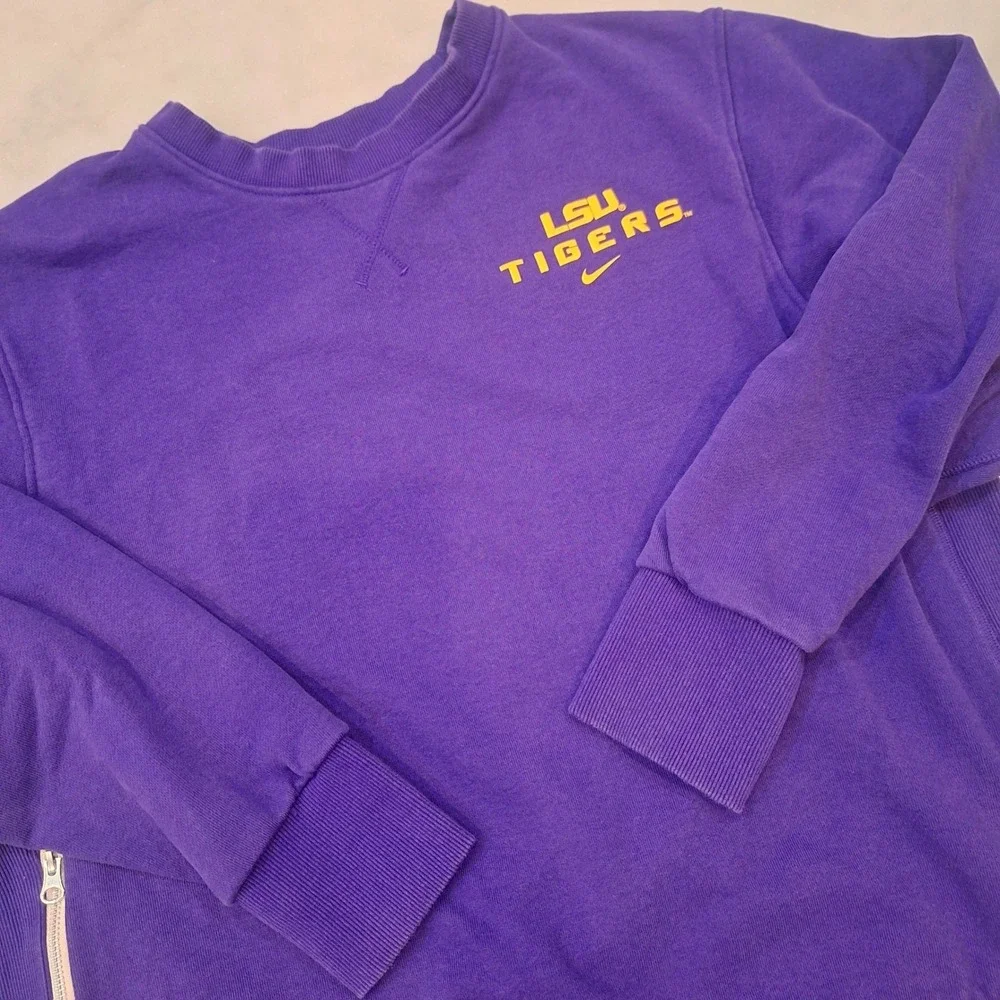 Nike LSU Tigers Sweatshirt Mens Large Purple Side Zip Crewneck Pullover NCAA